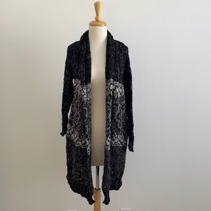 Shawl collar tri-colored open front cardigan
